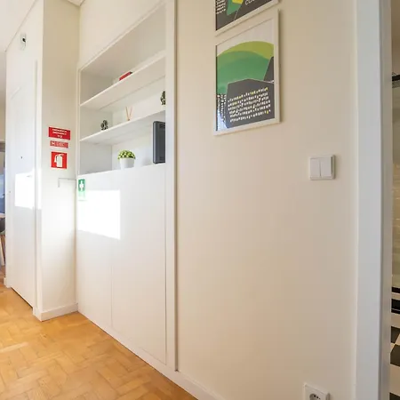 Apartment Heights By Lovelystay *