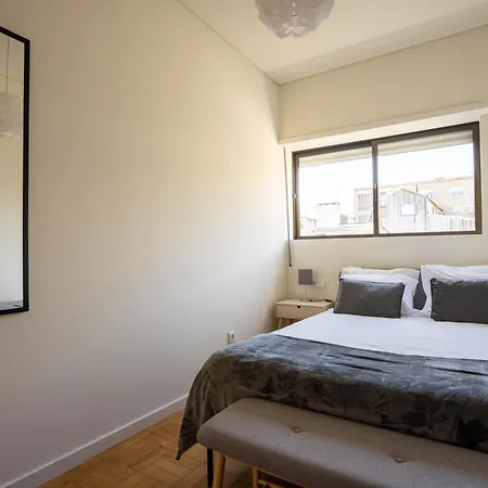 Apartment Heights By Lovelystay Porto